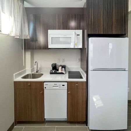 Mainstay Suites Нью-Йорк Екстер'єр фото