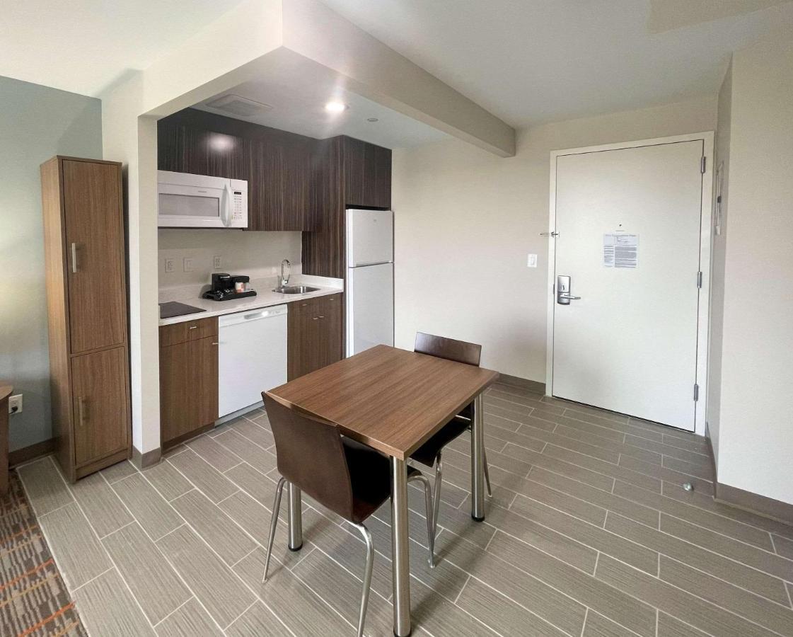 Mainstay Suites Нью-Йорк Екстер'єр фото